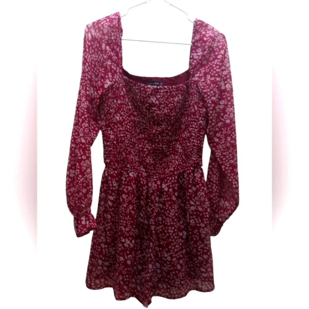 Abercrombie & Fitch Floral Smocked Chiffon Long Sleeve Romper